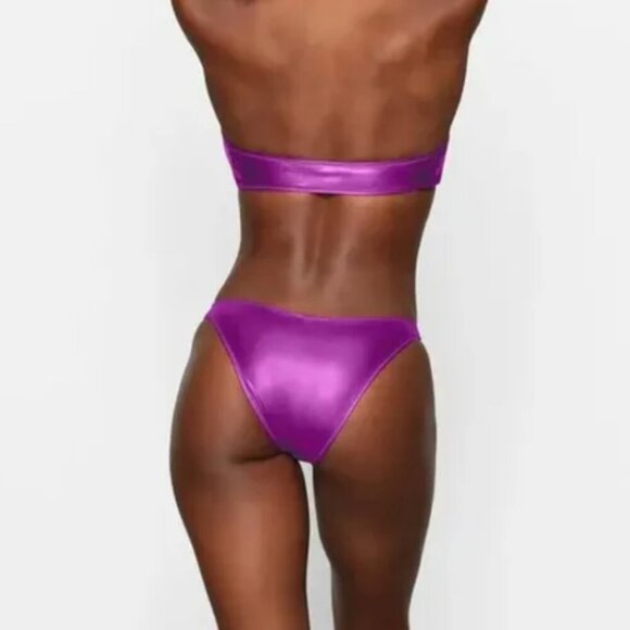 NWT SKIMS Metallic Swim Halter Monokini in Dragon Fruit Size Large‎ - Picture 5 of 6